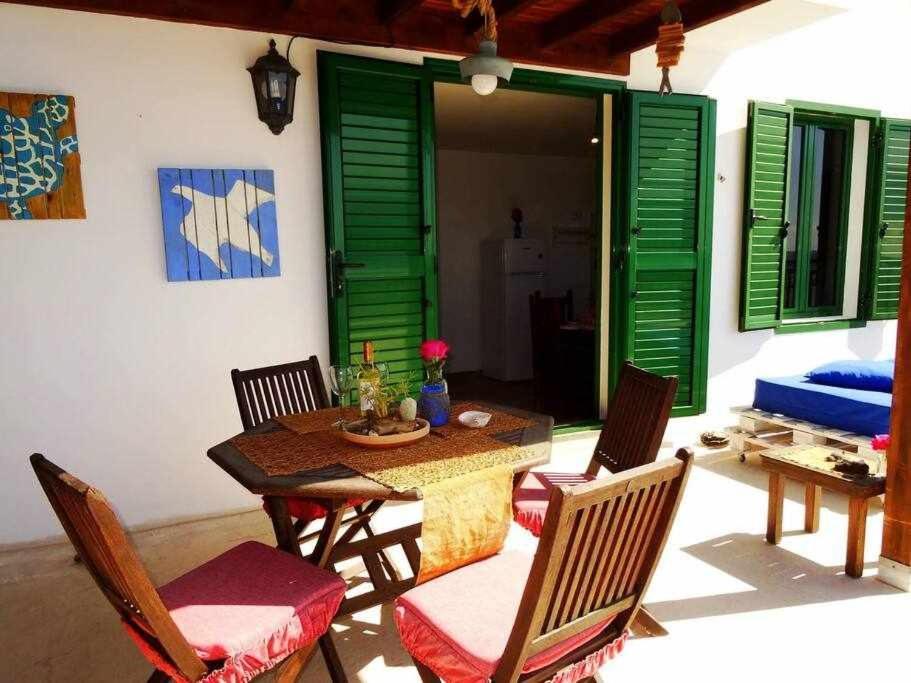 Apartamento Vacacional Pescaito En Playa Quemada Apartment Exterior photo